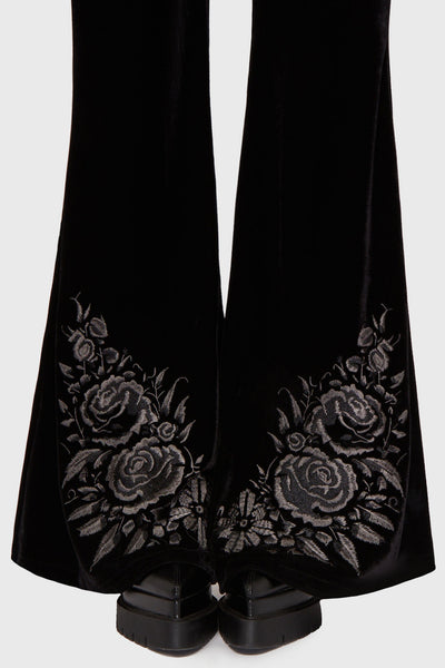 A Devil's Rose Flares [Black]