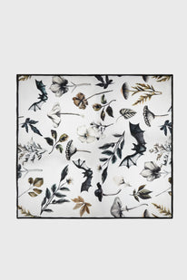 Blackthorn Printed Fleece Blanket