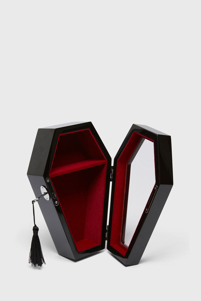 Casket Case