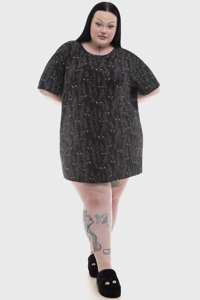 Familiar Woods T-Shirt Dress [PLUS]