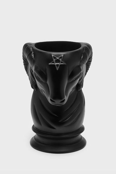 Levi Vase