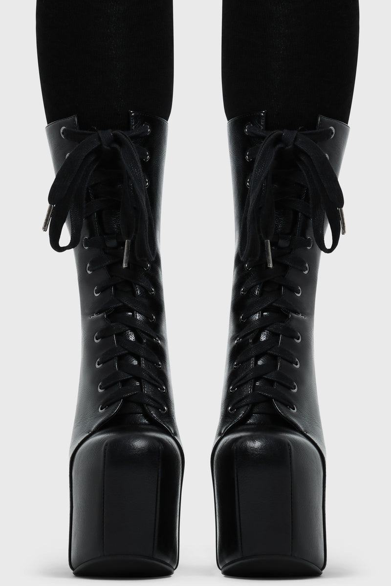 Romantic Cottage Boots