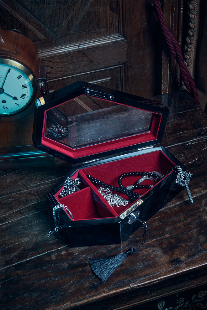 Casket Case