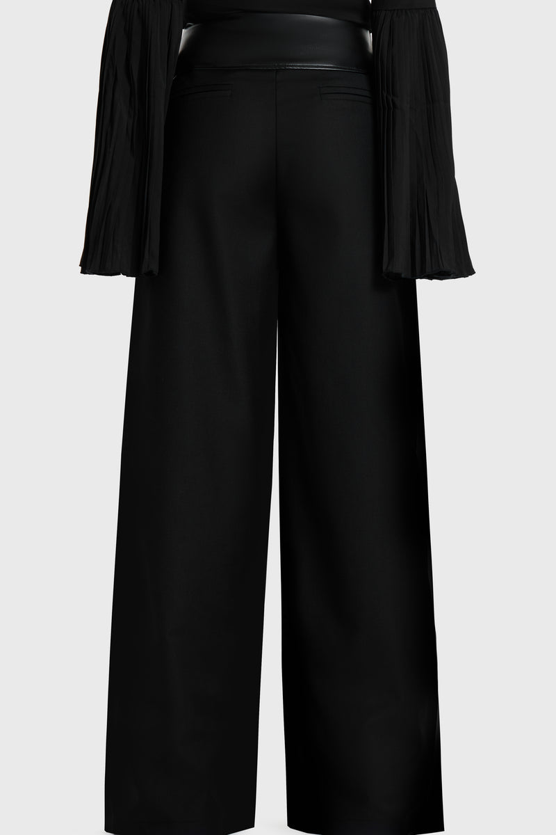 Witchmarked Zip Up Front Crop Trousers