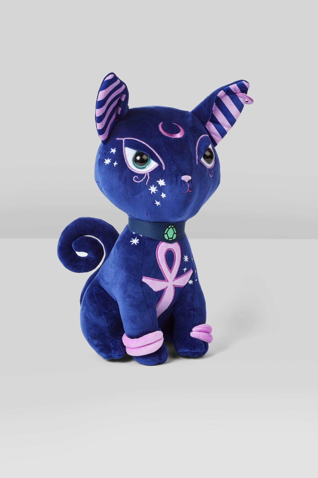 Luna stuffed cheap animal